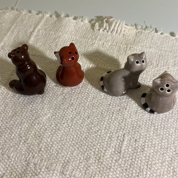 Animal salt and pepper shakers. - Picture 3 of 7